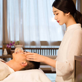 深圳YanYan养生馆秉持“客户至上”的服务理念